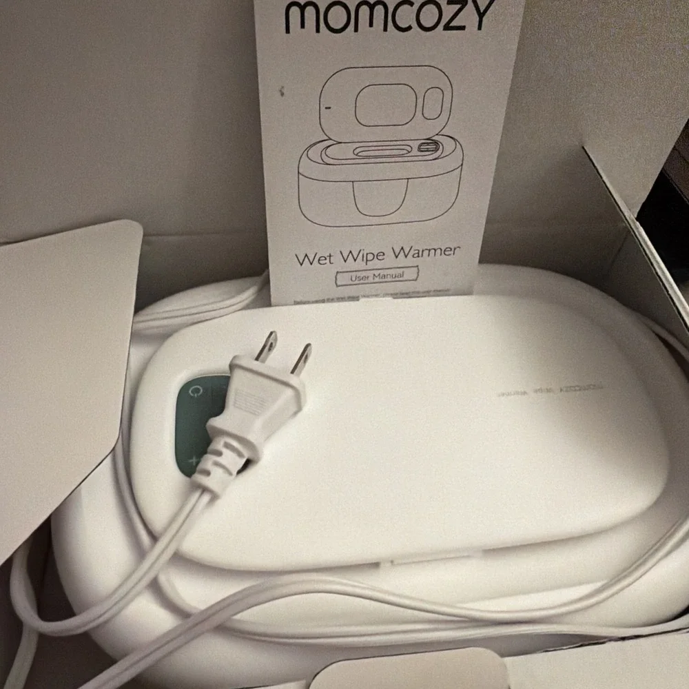 Momcozy wet wipe